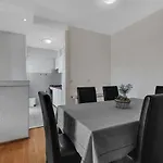 Urban Apartment